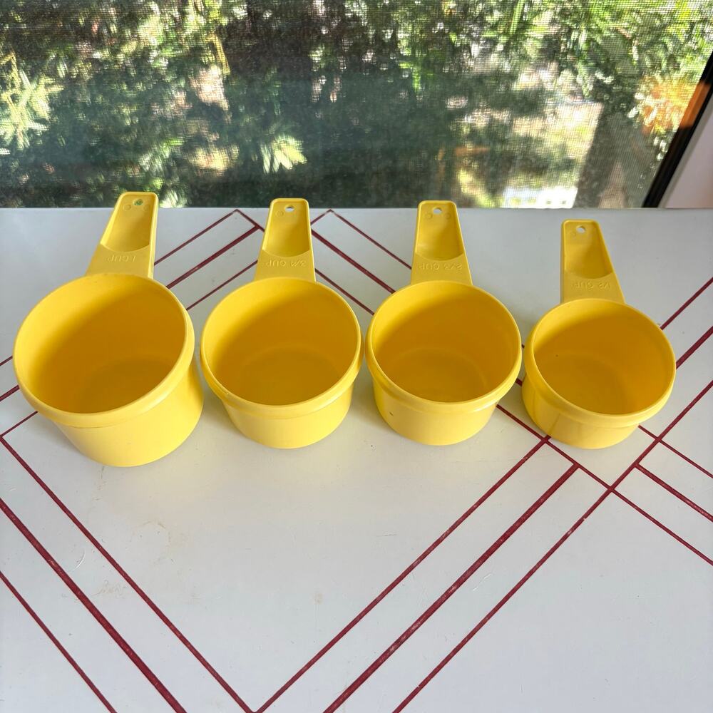 Vintage Yellow Tupperware Measuring Cups Set of 4 Retro Kitchen